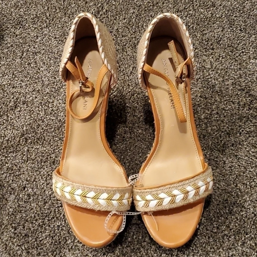NWOT Antonio Melani Comfort Espadrille open toe sandals boho platform sz 9.5